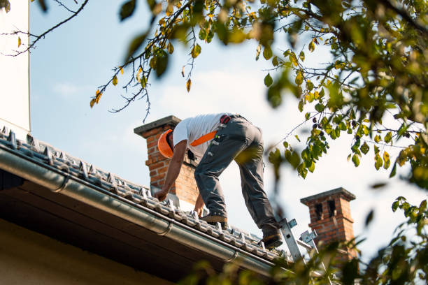 Best Flat Roof Repair Services  in Chewelah, WA