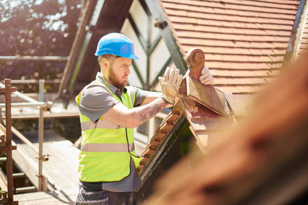 Best Shingle Roofing Installation  in Chewelah, WA